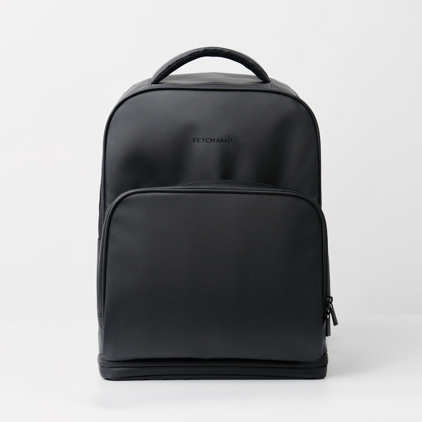 fetchamo Core backpack for dog owners – front view, matte black